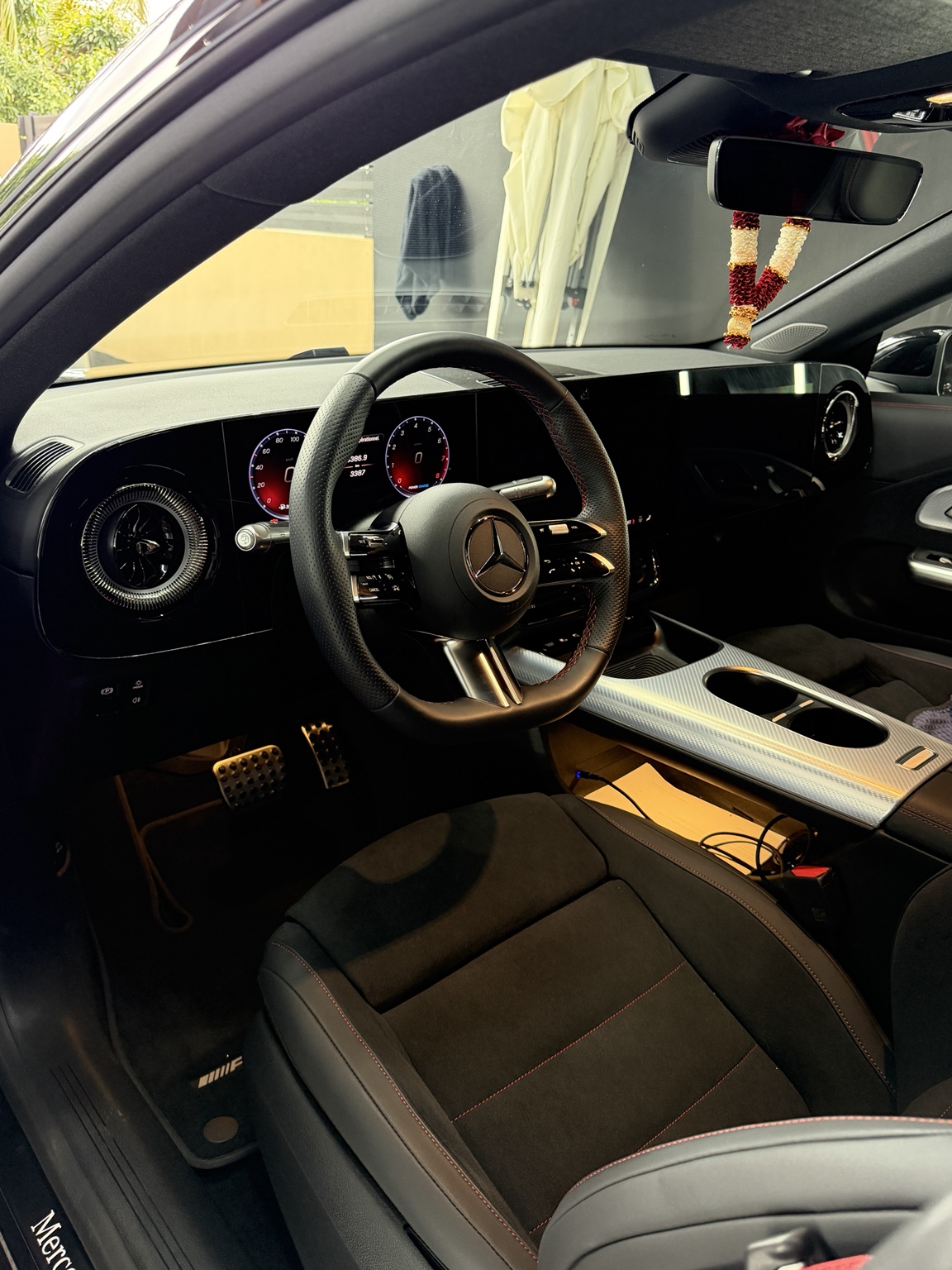 Le souci du détail — Intérieur Mercedes